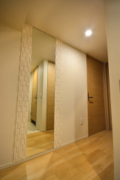 ���� ���֓��ɃI�v�V�����Őڒn�����G�R�J���b�g�̃^�C���ƑS�g���f����~���[�t�B