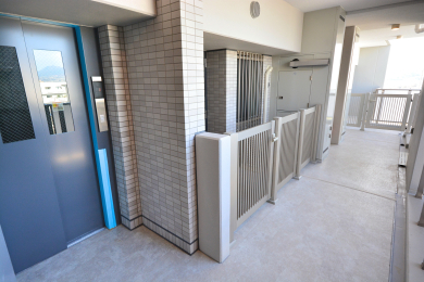 ���̑����p�� �G���x�[�^�[�O���p�L���B