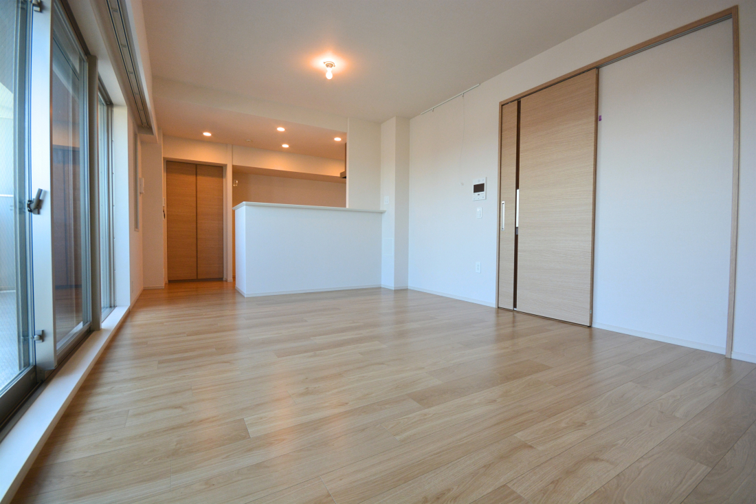 ���r���O �L�X�Ƃ������r���O�X�y�[�X�B